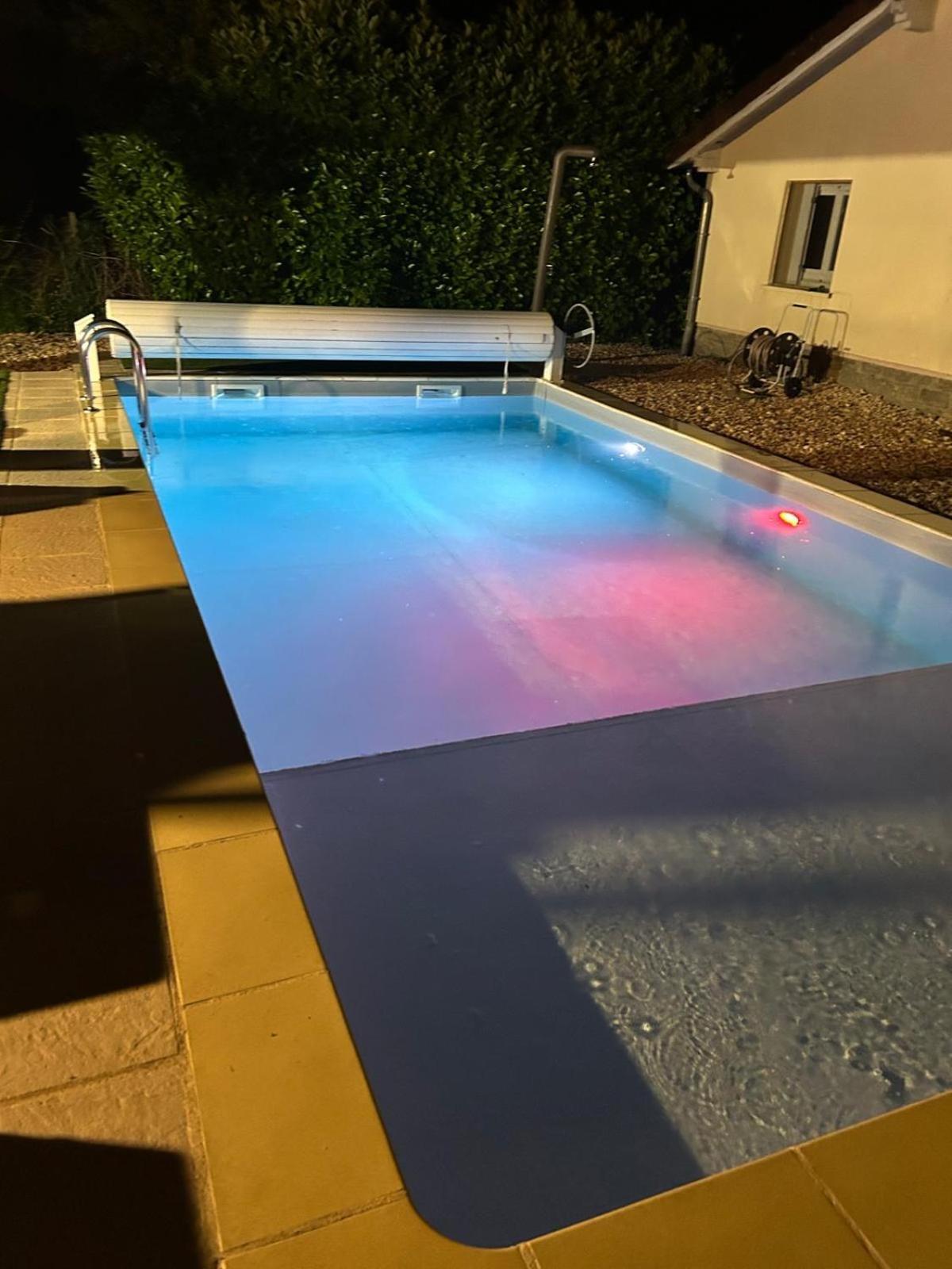 Villa Jolie: Climatisée avec Piscine Chauffée et Confort Familial Bretenoux Exterior photo